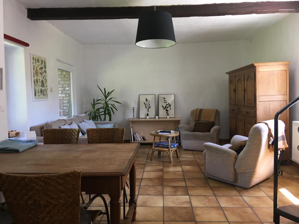 Holiday Home "Les Ancolies " Gite Citadin Spa Ngoại thất bức ảnh