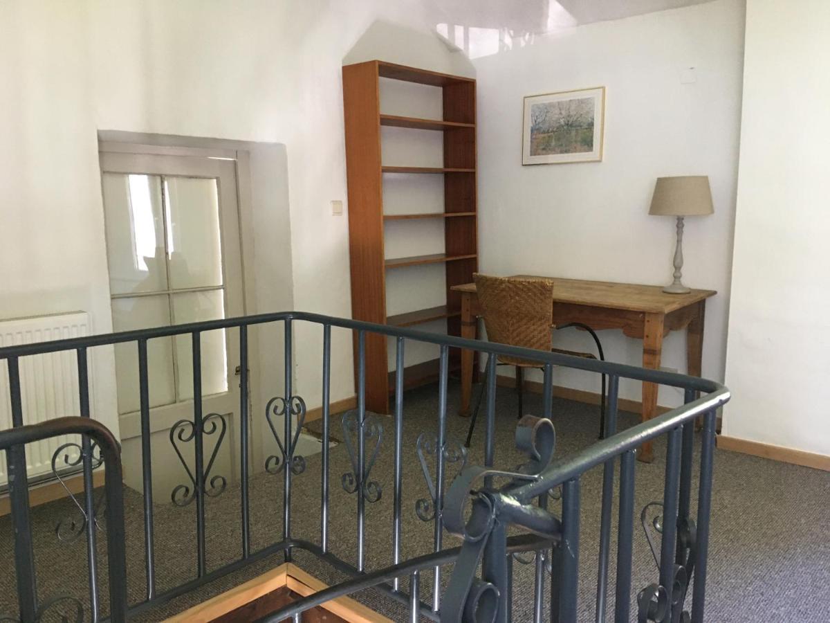 Holiday Home "Les Ancolies " Gite Citadin Spa Ngoại thất bức ảnh