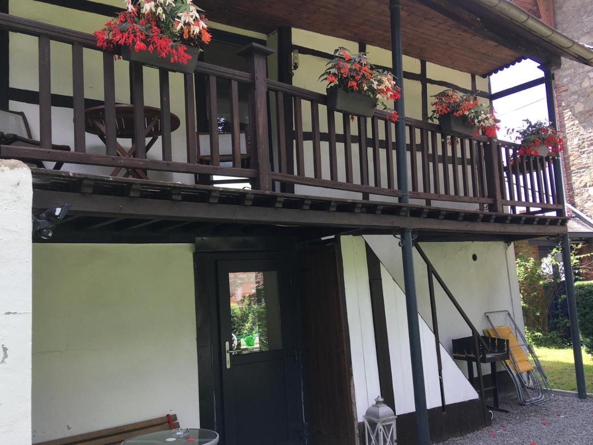 Holiday Home "Les Ancolies " Gite Citadin Spa Ngoại thất bức ảnh