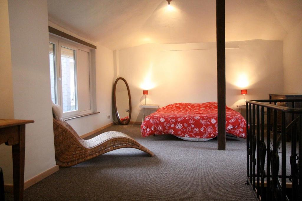 Holiday Home "Les Ancolies " Gite Citadin Spa Phòng bức ảnh